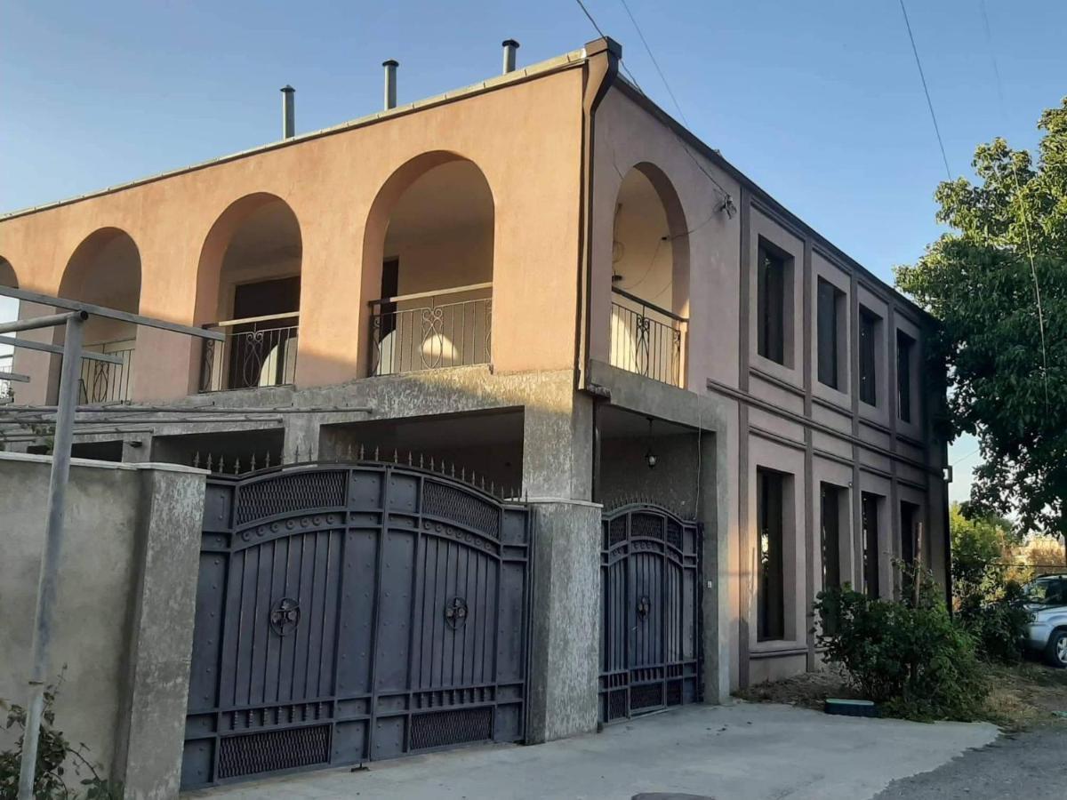 Jorji Bed & Breakfast Gori Exterior photo